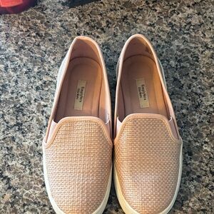 Simply Vera Vera Wang Pink Slip-On Sneakers